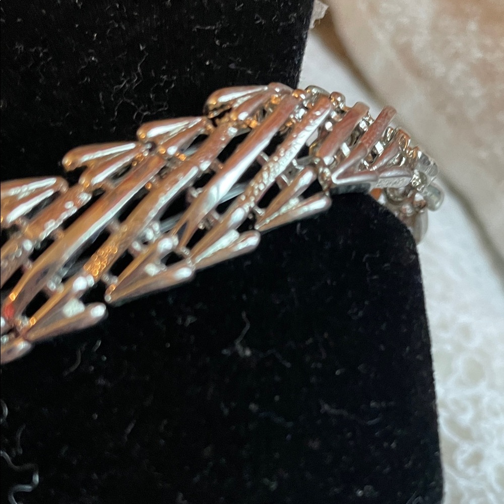 Vintage Trifari Crown 60s Silver tone  Chain Necklace - Picture 7 of 10